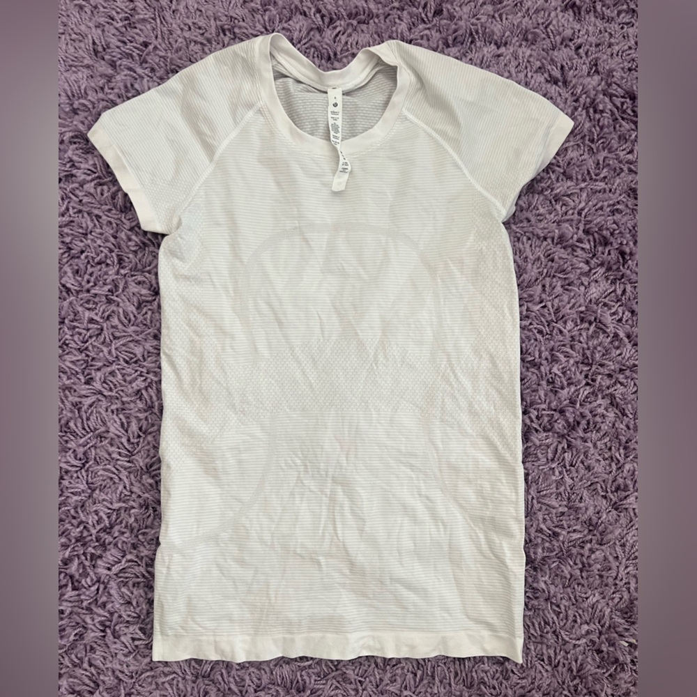 Lululemon Athletica Shirt